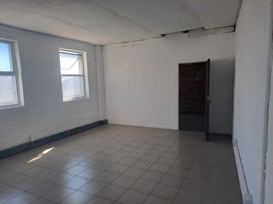 To Let commercial Property for Rent in Paarden Eiland Western Cape